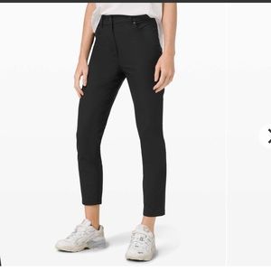 Lululemon City Sleek 5 Pocket 7/8 Pant black cropped size 4 trousers